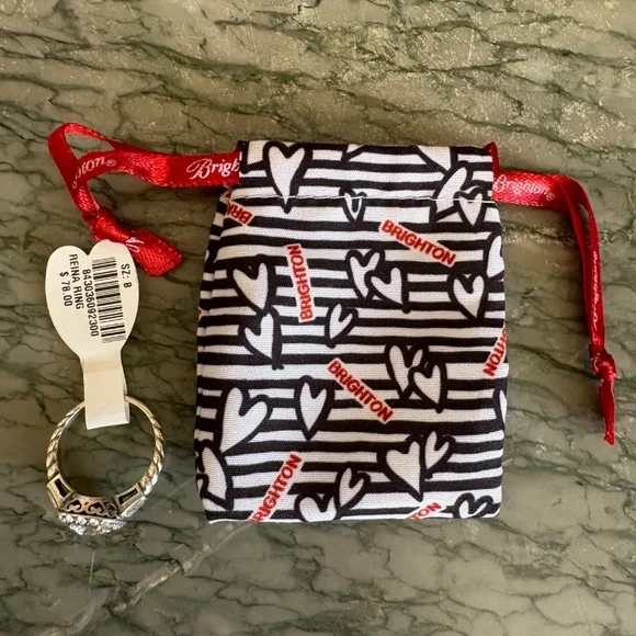 NWT Reina Ring size 8